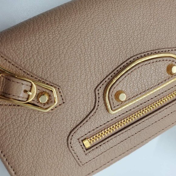 Metallic Pink Classic Edge Continental Zip Wallet - Picture 2 of 6